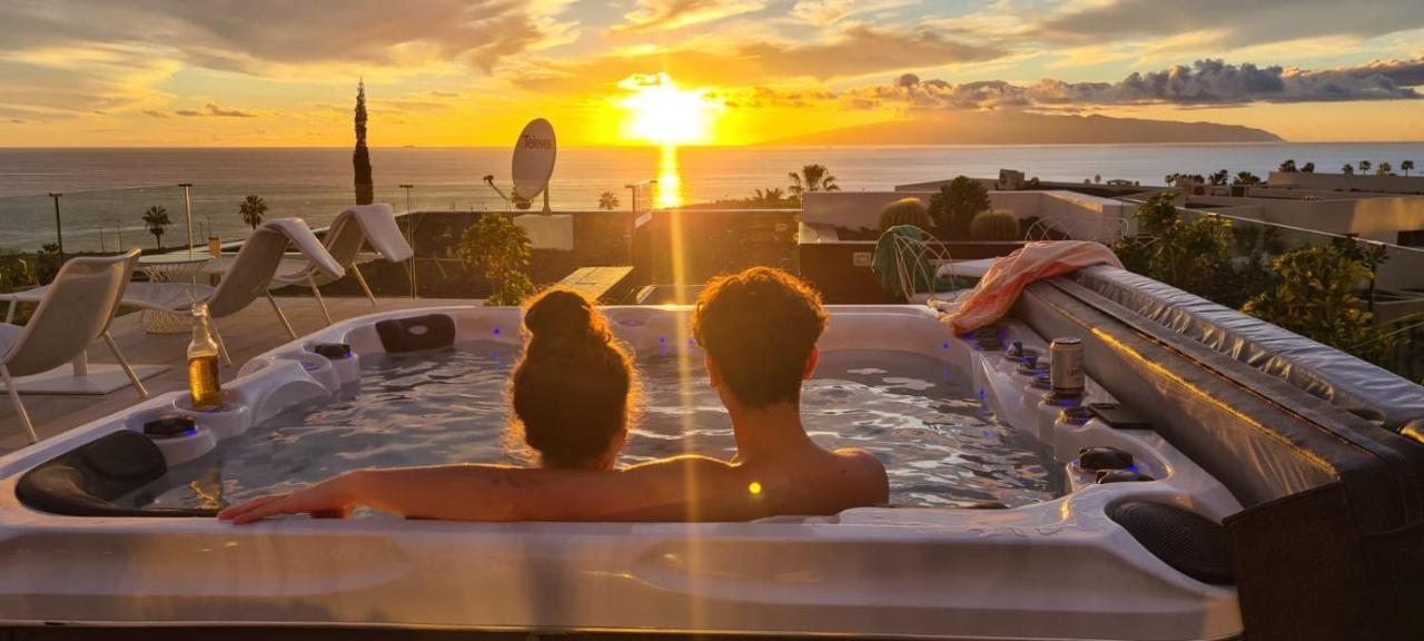 Luxury Villa Rebeka - Heated Pool And Jacuzzi Costa Adeje  Εξωτερικό φωτογραφία