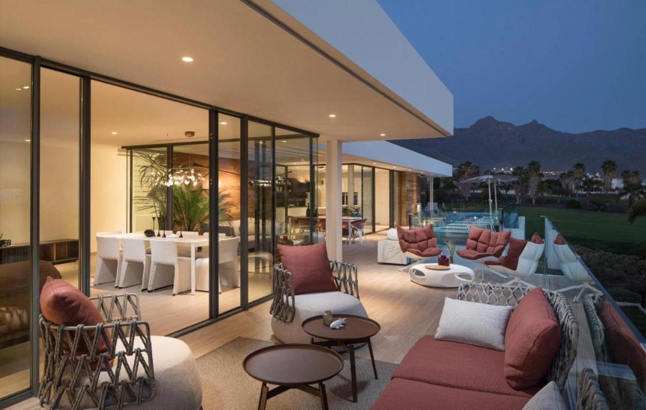 Luxury Villa Rebeka - Heated Pool And Jacuzzi Costa Adeje  Εξωτερικό φωτογραφία