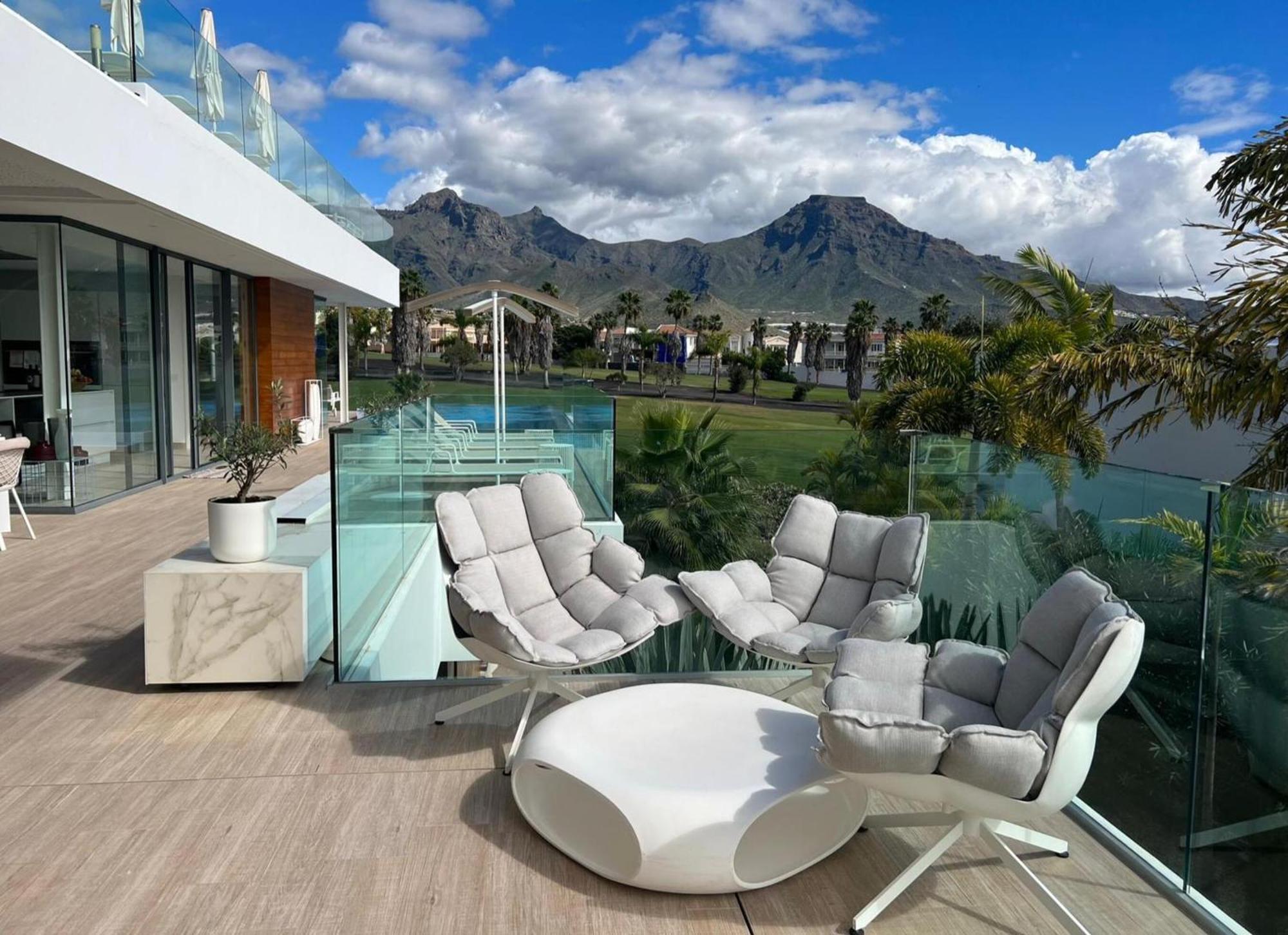Luxury Villa Rebeka - Heated Pool And Jacuzzi Costa Adeje  Εξωτερικό φωτογραφία